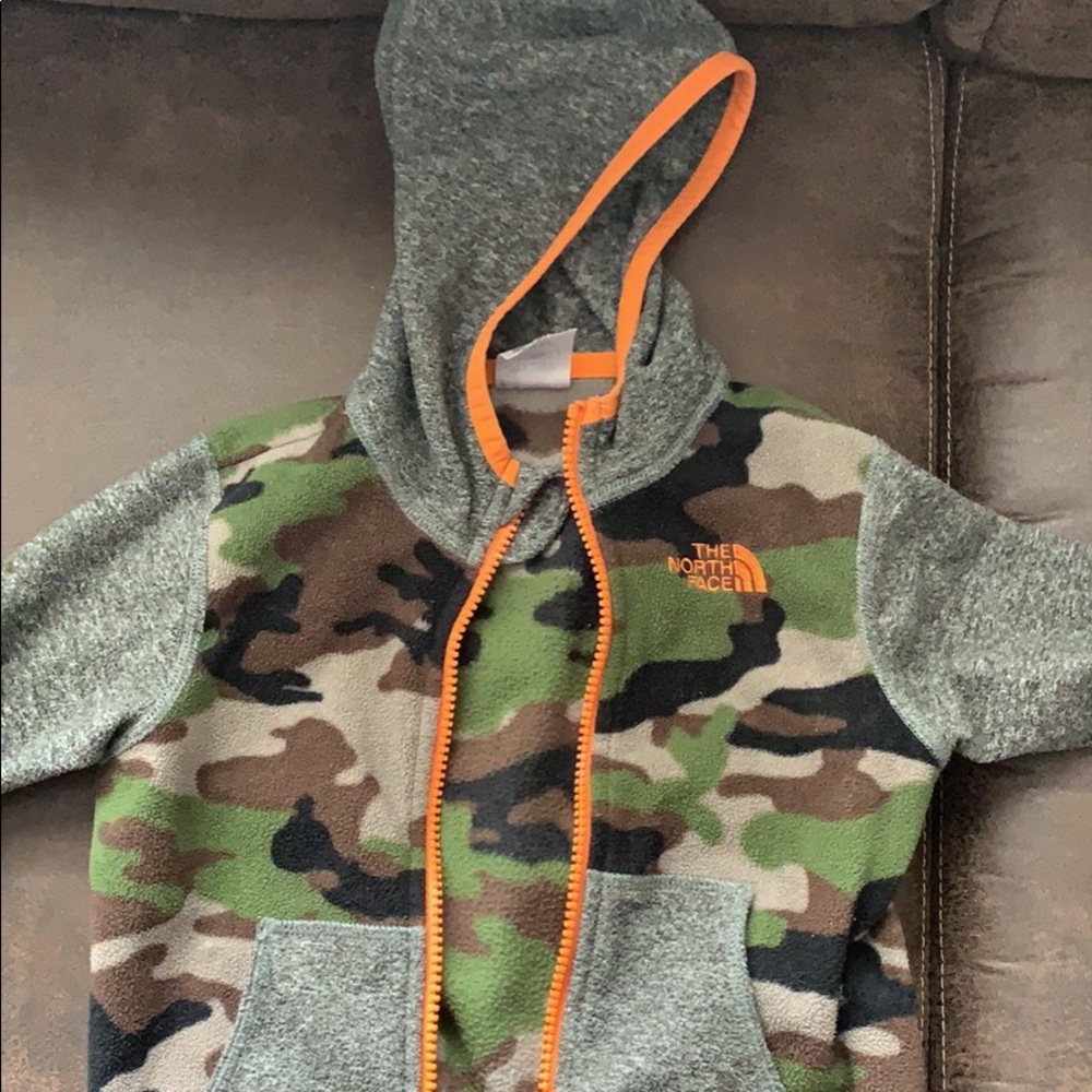 Boys north face